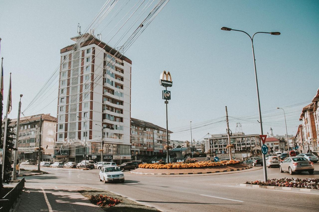 Splendid View Apartment Сучеава Екстериор снимка